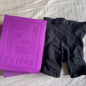 Fendi skims sculpting mid thigh short